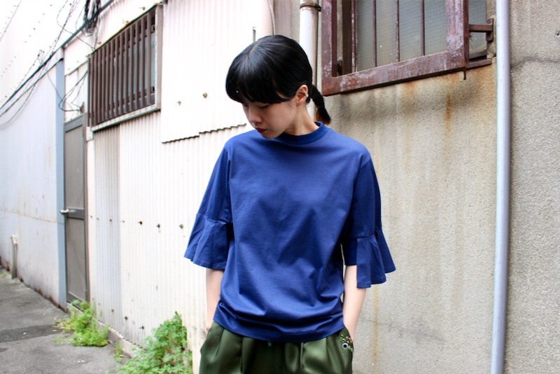 TOGA PULLA : SILKET JERSEY S/S « pain