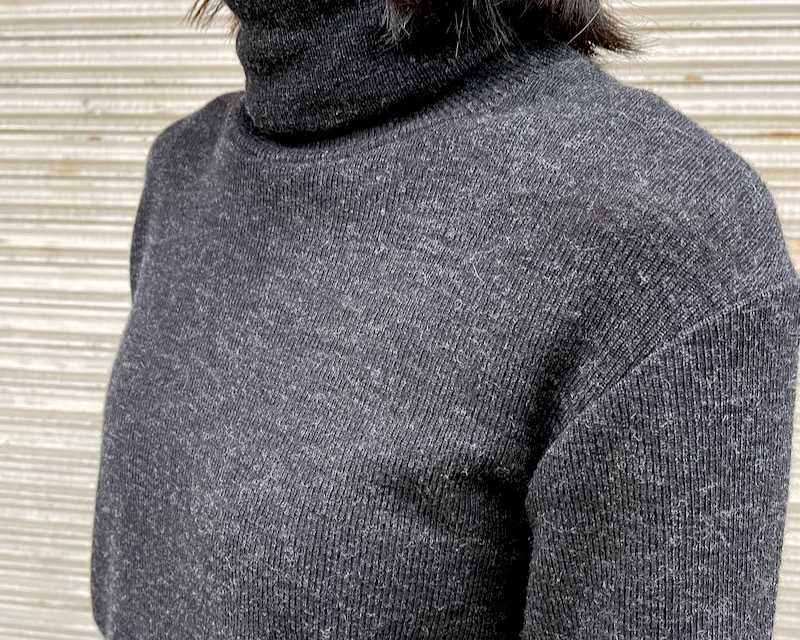 KLASICA “SMOKE turtleneck knit” « pain