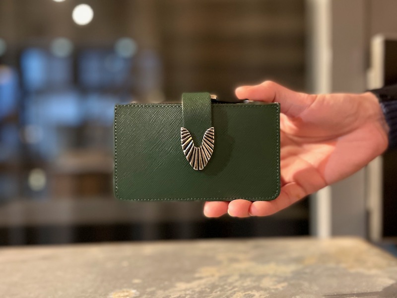 ブラック×ブルー×ブラウン素材TOGA PULLA Leather wallet small