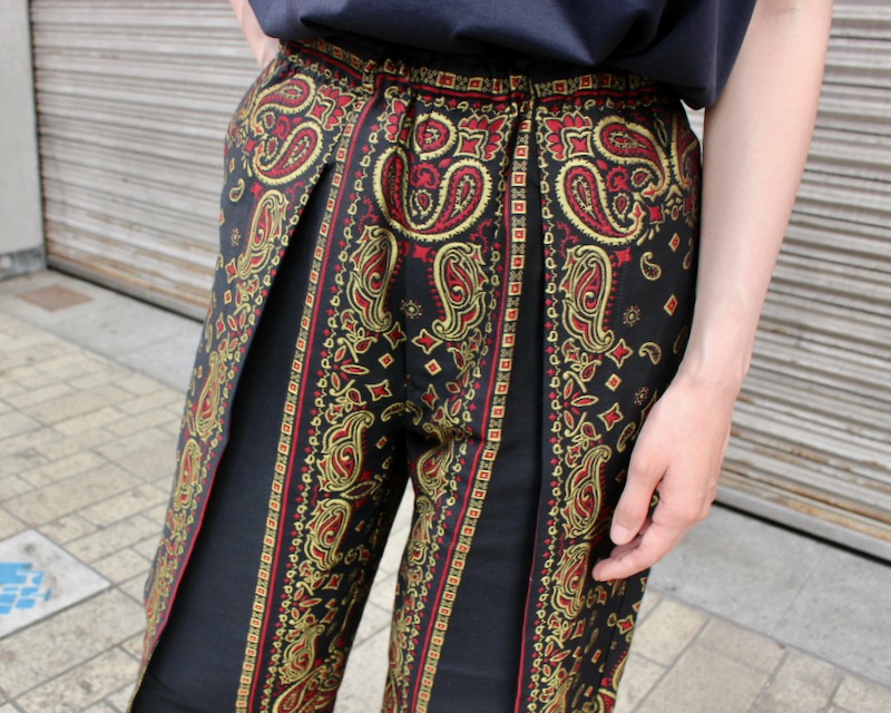 TOGA VIRILIS : Paisley jacquard pants « pain